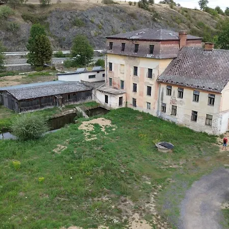 U Splavu Apartment